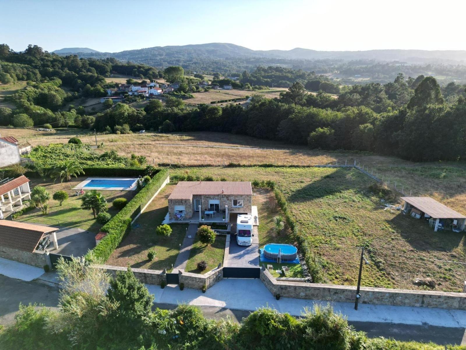 Casa Vanguardista En El Campo Cerca De Santiago Pontevedra Ngoại thất bức ảnh